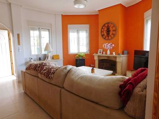 Chalet en venta en Bigastro