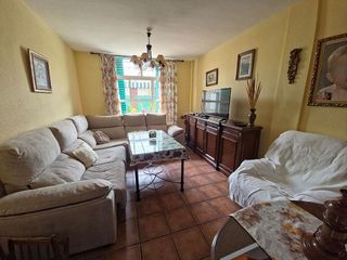 Casa adosada en venta en Andújar