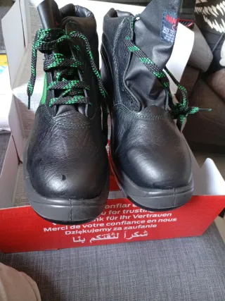 Botas de seguridad PANTERO negras