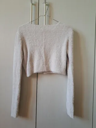 Maglioncino corto morbido