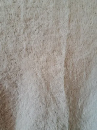 Maglioncino corto morbido