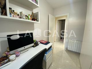 Piso en venta en Riu en Santa Coloma de Gramanet