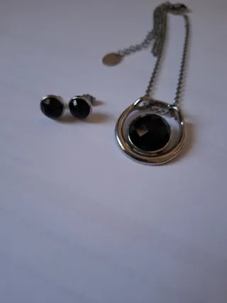 Conjunto Oro Vivo Negro