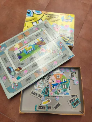 Juego de mesa Bob Esponja Operaciones en el Mar