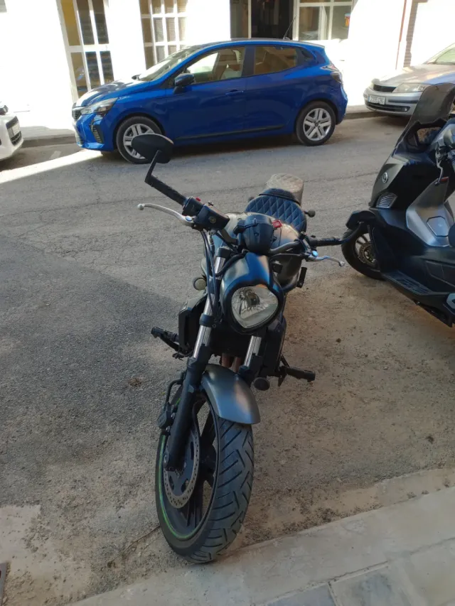 Kawasaki Vulcan Moto