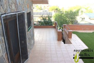 Chalet en venta en Torrelles de Llobregat
