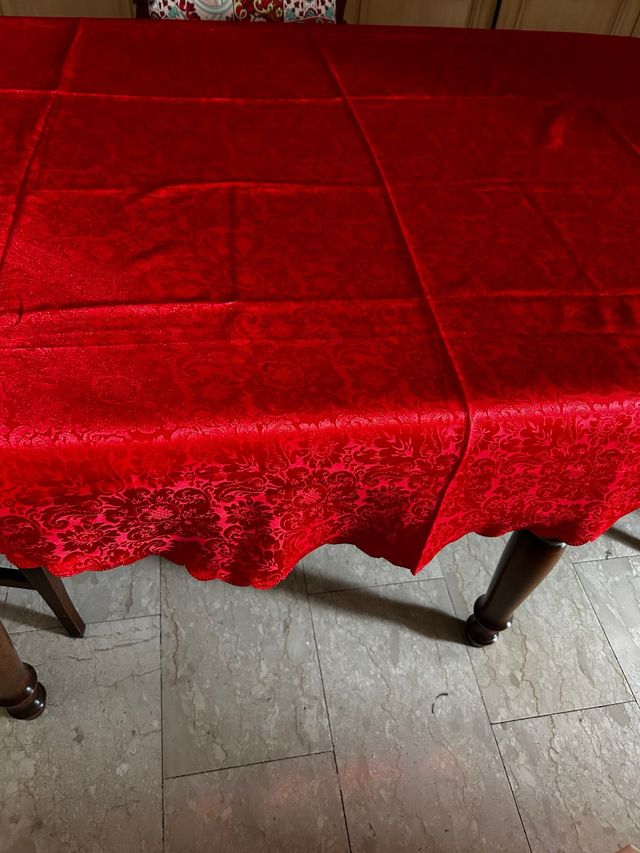 Tovaglia natalizia in raso rosso