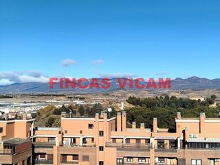 Piso en venta en Santo Domingo y San Martín  en Huesca