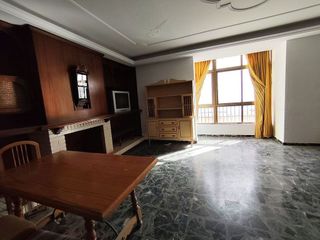 Piso en venta en La Banda - Campo de Fútbol en Chiclana de la Frontera