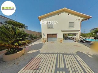Chalet en venta en Masquefa
