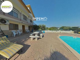 Chalet en venta en Masquefa