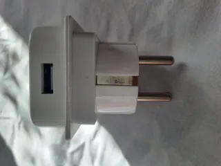 Adaptador Enchufe Viaje USB Blanco