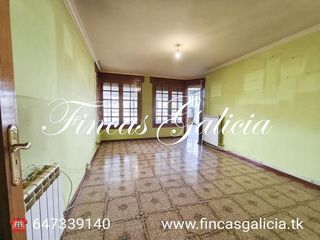 Piso en venta en Verín