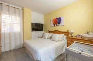 Piso en venta en Almanjáyar en Granada