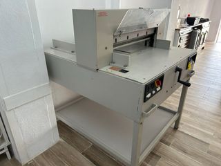 Guillotina eléctrica IDEAL