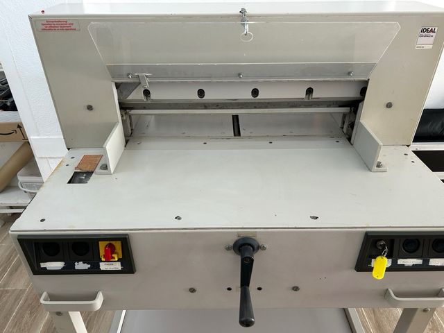 Guillotina eléctrica IDEAL