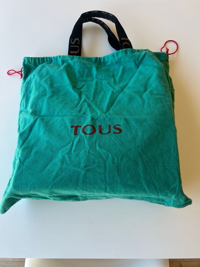 Bolso Tous Negro y Marrón Nuevo