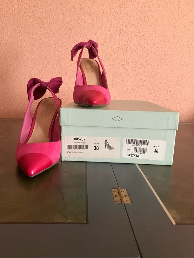 Zapatos de tacón PACOMENA rosa y morado