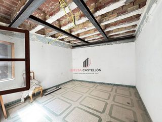 Casa en venta en Avda. Alemania - Italia en Villarreal