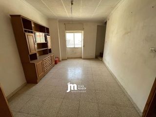 Casa adosada en venta en Cieza