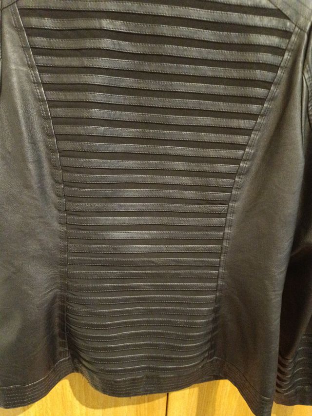 Cazadora Polipiel Negra