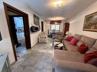 Casa adosada en venta en Las Lagunas en Mijas