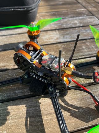 Pack Dron Tyro FPV listo para volar