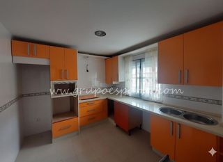 Casa adosada en venta en Gerena