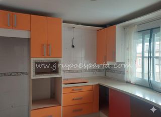 Casa adosada en venta en Gerena