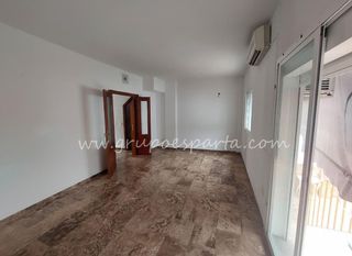 Casa adosada en venta en Gerena