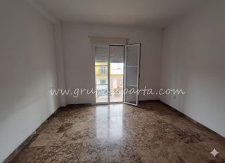 Casa adosada en venta en Gerena