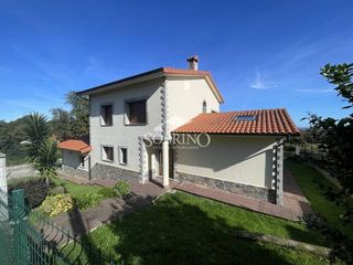 Casa en venta en Celorio-Poó-Parres en Llanes