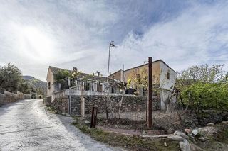 Cortijo en venta en Barrio de la Vega en Monachil