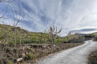 Cortijo en venta en Barrio de la Vega en Monachil