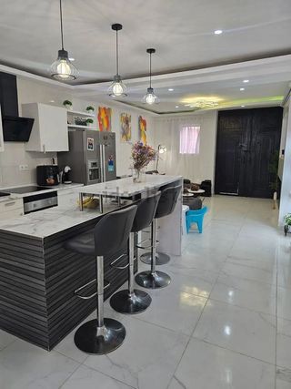 Casa adosada en venta en Alginet