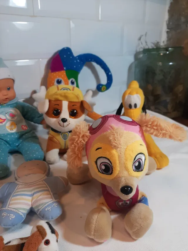 Lote de peluches variados