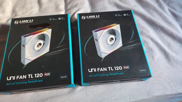Lian Li UNI FAN TL 120 RGB White