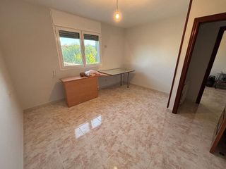 Chalet en venta en Joc de la Bola - Camps d'Esports - Ciutat Jardí - Montcada en Lleida