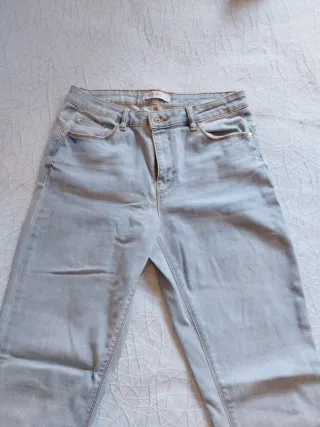 Pantalón vaquero mujer azul claro