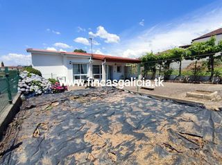 Casa pareada en venta en Verín