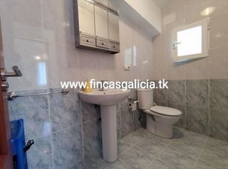 Casa pareada en venta en Verín
