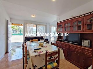 Casa pareada en venta en Verín