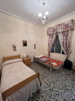 Chalet en venta en Zona Concordia en Burjassot