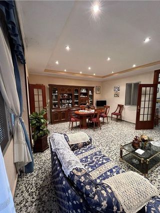 Chalet en venta en Zona Concordia en Burjassot