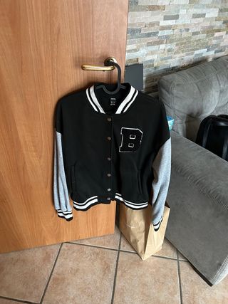 Felpa college SHEIN M