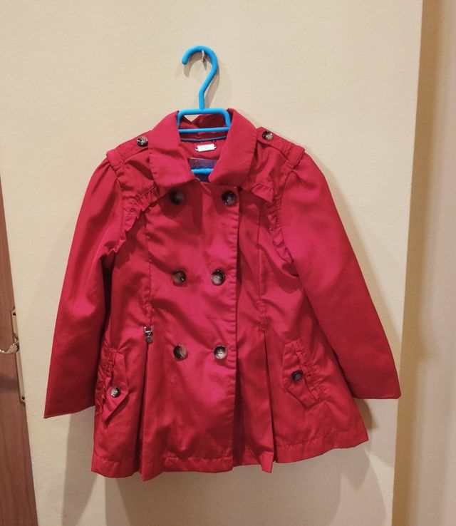Gabardina niña talla 4 años