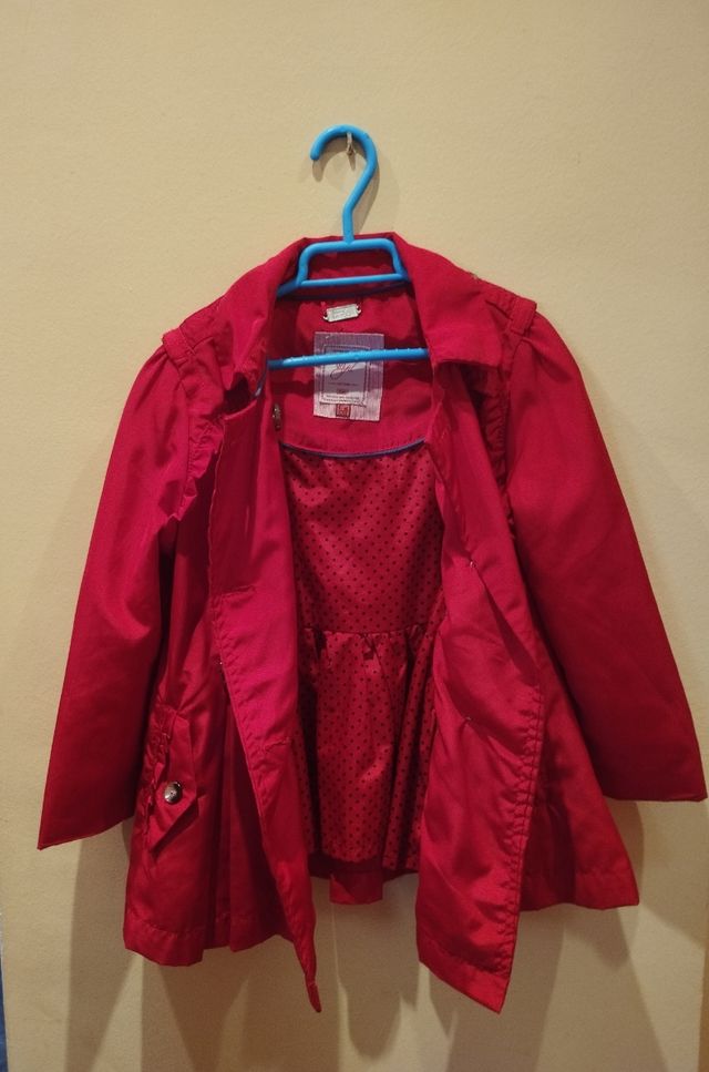 Gabardina niña talla 4 años