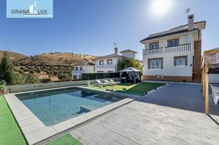 Chalet en venta en Huétor Vega