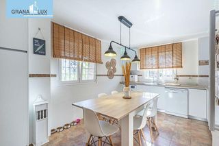 Chalet en venta en Huétor Vega