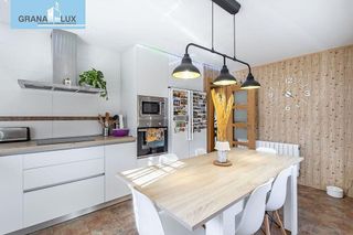 Chalet en venta en Huétor Vega